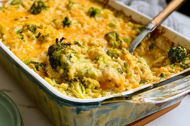 cheesy chicken and broccoli casserole