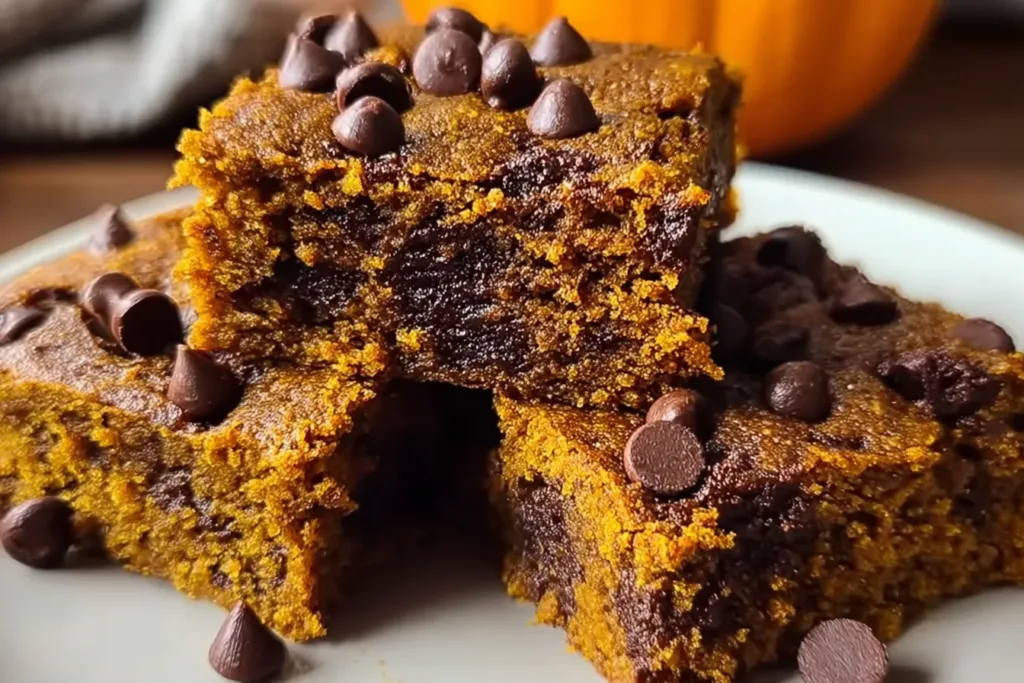 Gingerbread Pumpkin Chocolate Chip Bars Close-Up