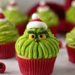 Delicious Grinch Cupcakes for the Holiday Season