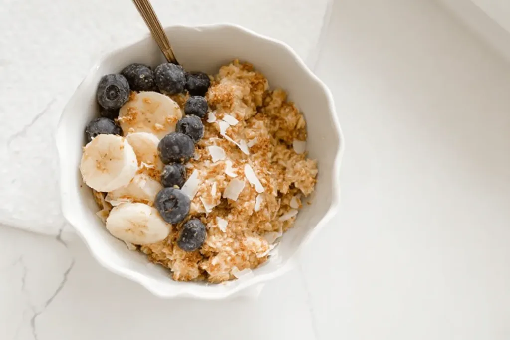 Delicious Easy Slow Cooker Banana Coconut Oatmeal