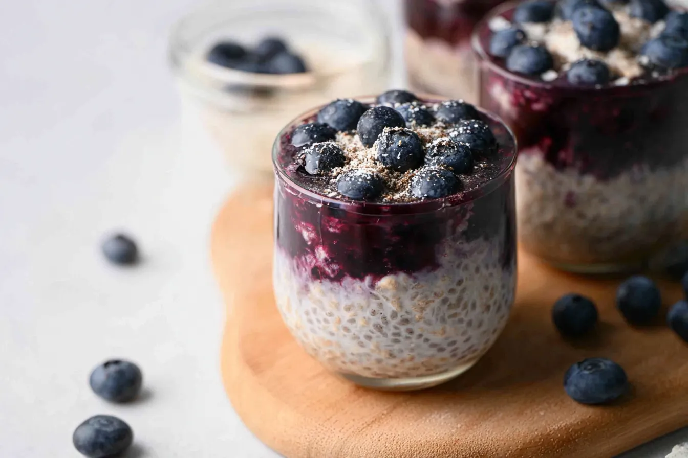 Blueberry Overnight Oats: A Delicious Start to Your Day 4 Blueberry Overnight Oats