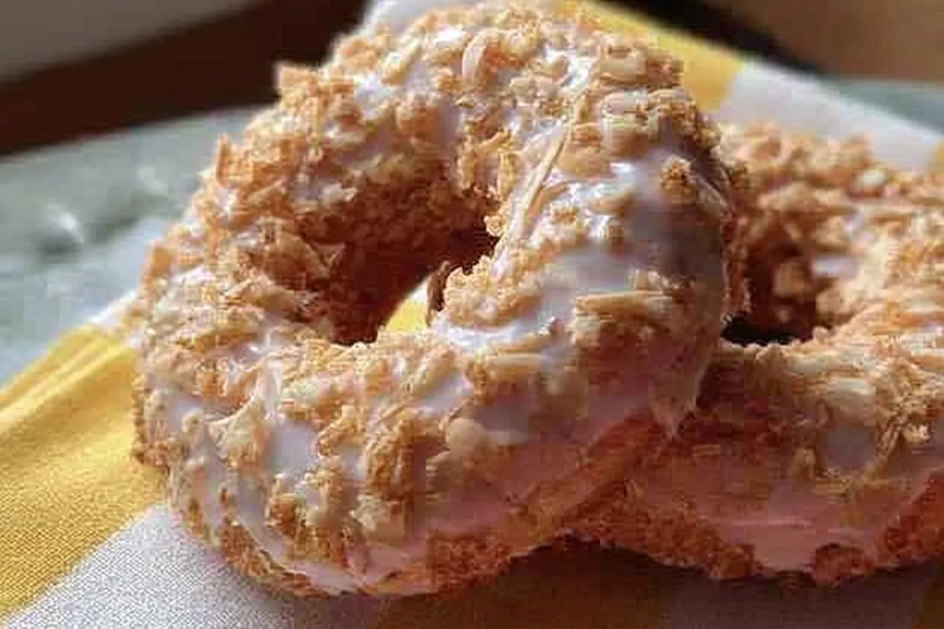 Fluffy Cake Donuts: The Sweet Treat You Can't Resist 4 Fluffy Cake Donuts
