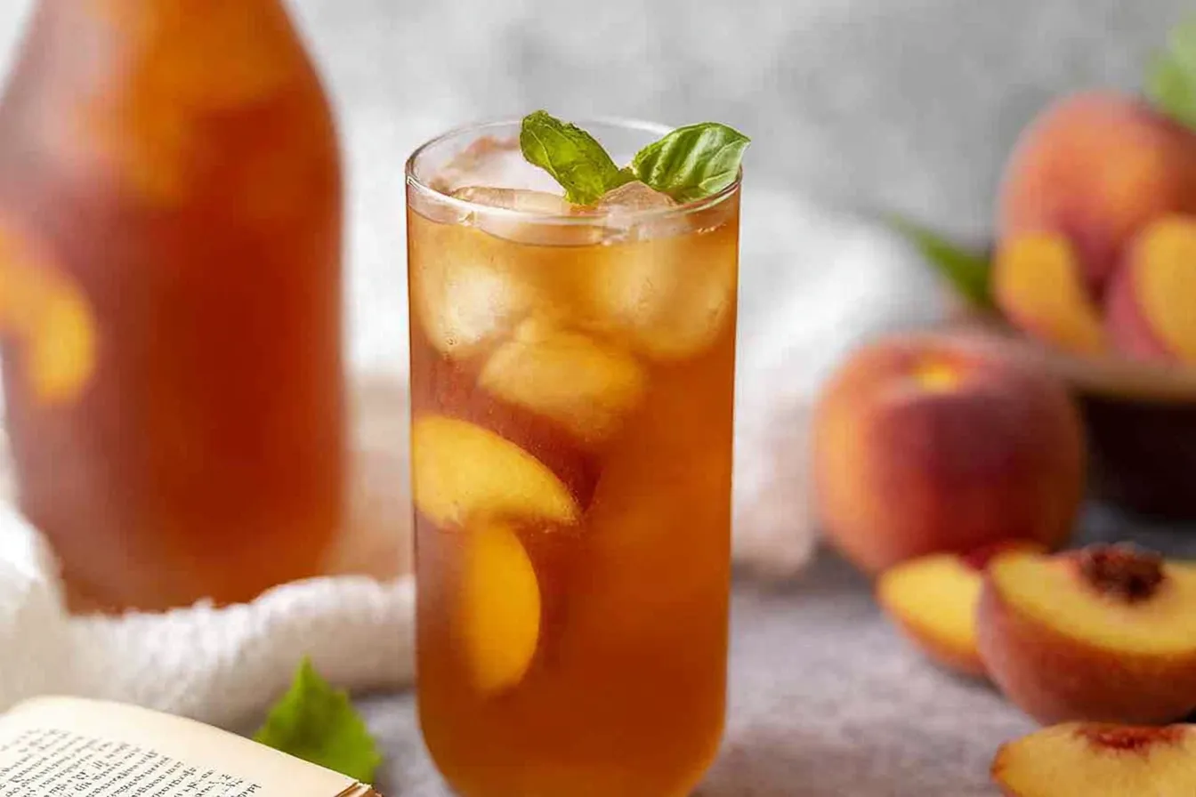 Refreshing 3 ingredient Peach Iced Tea recipe 