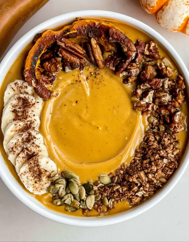 Pumpkin Pie Smoothie Bowl: A Delicious Fall Treat 4 Pumpkin Pie Smoothie Bowl: Indulge in Autumn’s Creamy Bliss