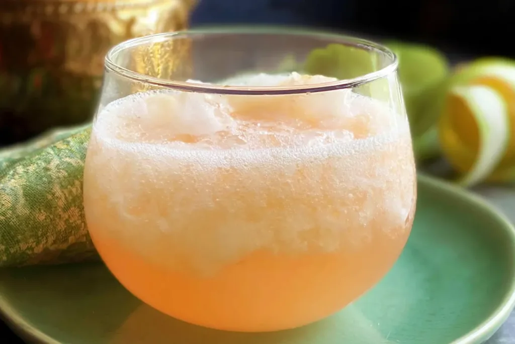 Grandma’s Peach Punch in a Glass with Fresh Peaches