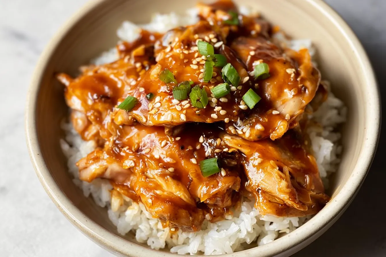 Honey Garlic Slow Cooker Chicken Thighs 